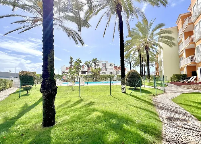 Modern 6 With Pool By Homing Албуфейра