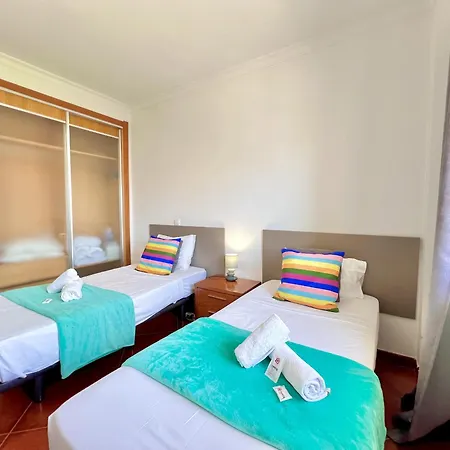 Apartamento Modern 6 With Pool By Homing Albufeira