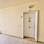 Modern 6 With Pool By Homing *